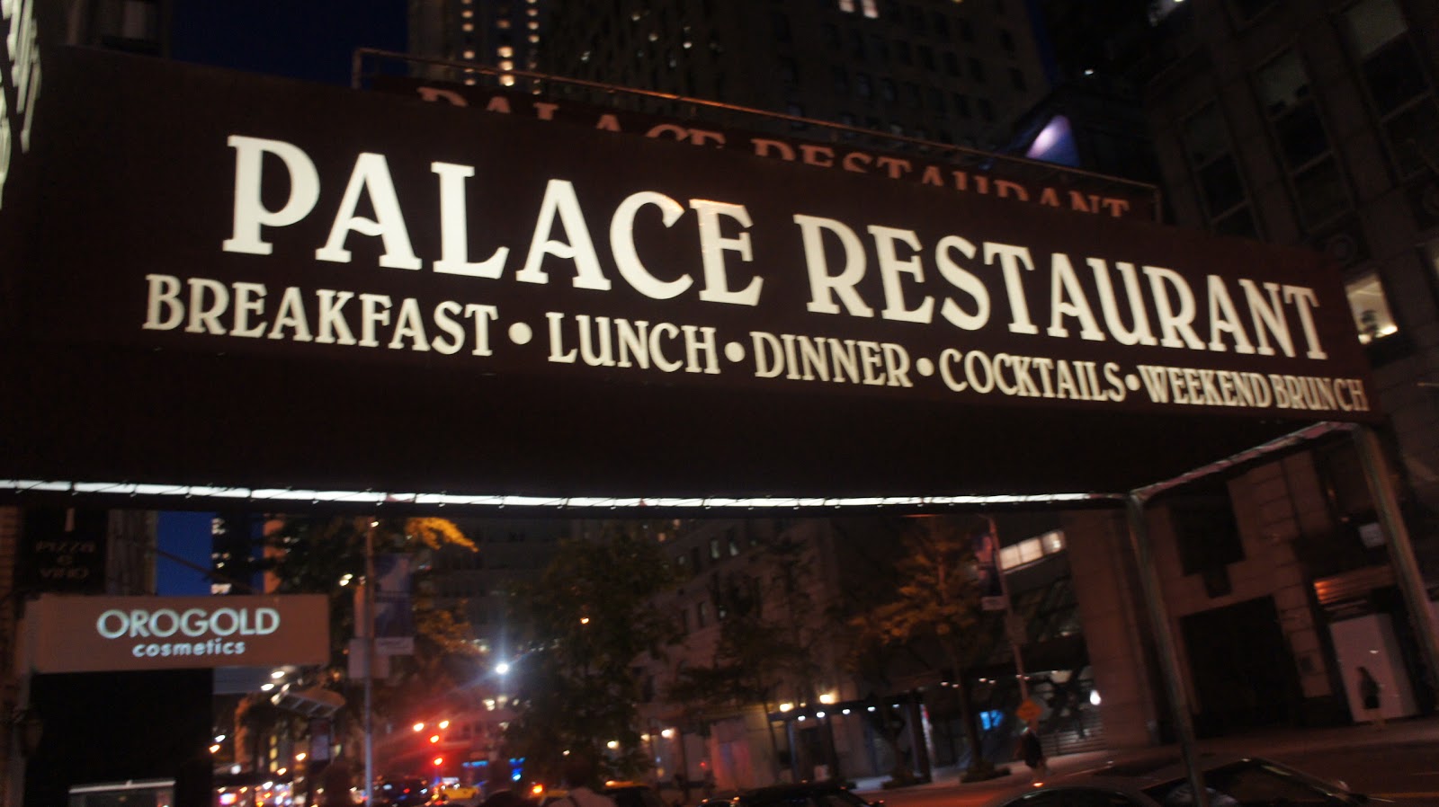 Photo of Palace Restaurant in New York City, New York, United States - 3 Picture of Restaurant, Food, Point of interest, Establishment, Store, Cafe