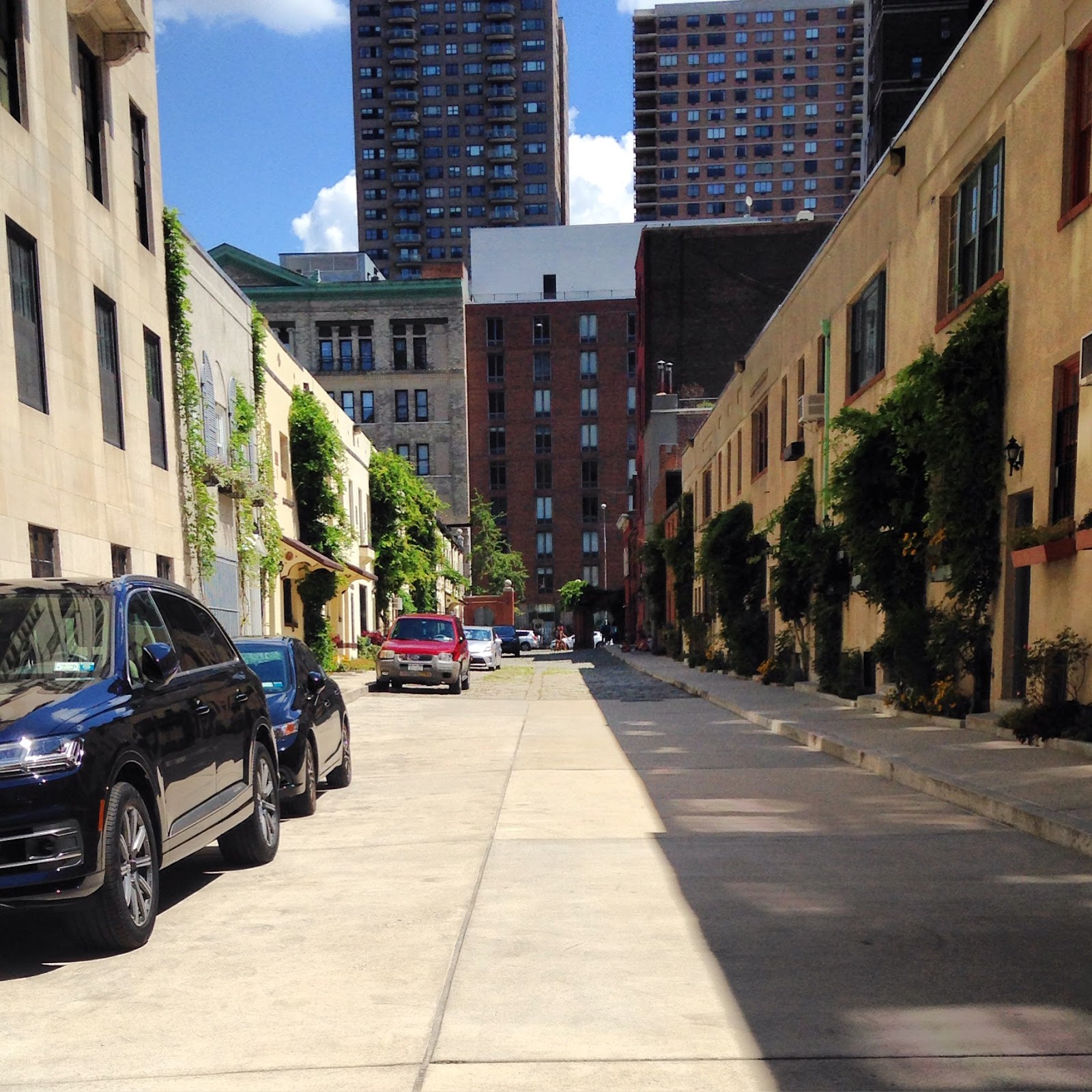 Photo of Washington Mews in New York City, New York, United States - 2 Picture of Point of interest, Establishment