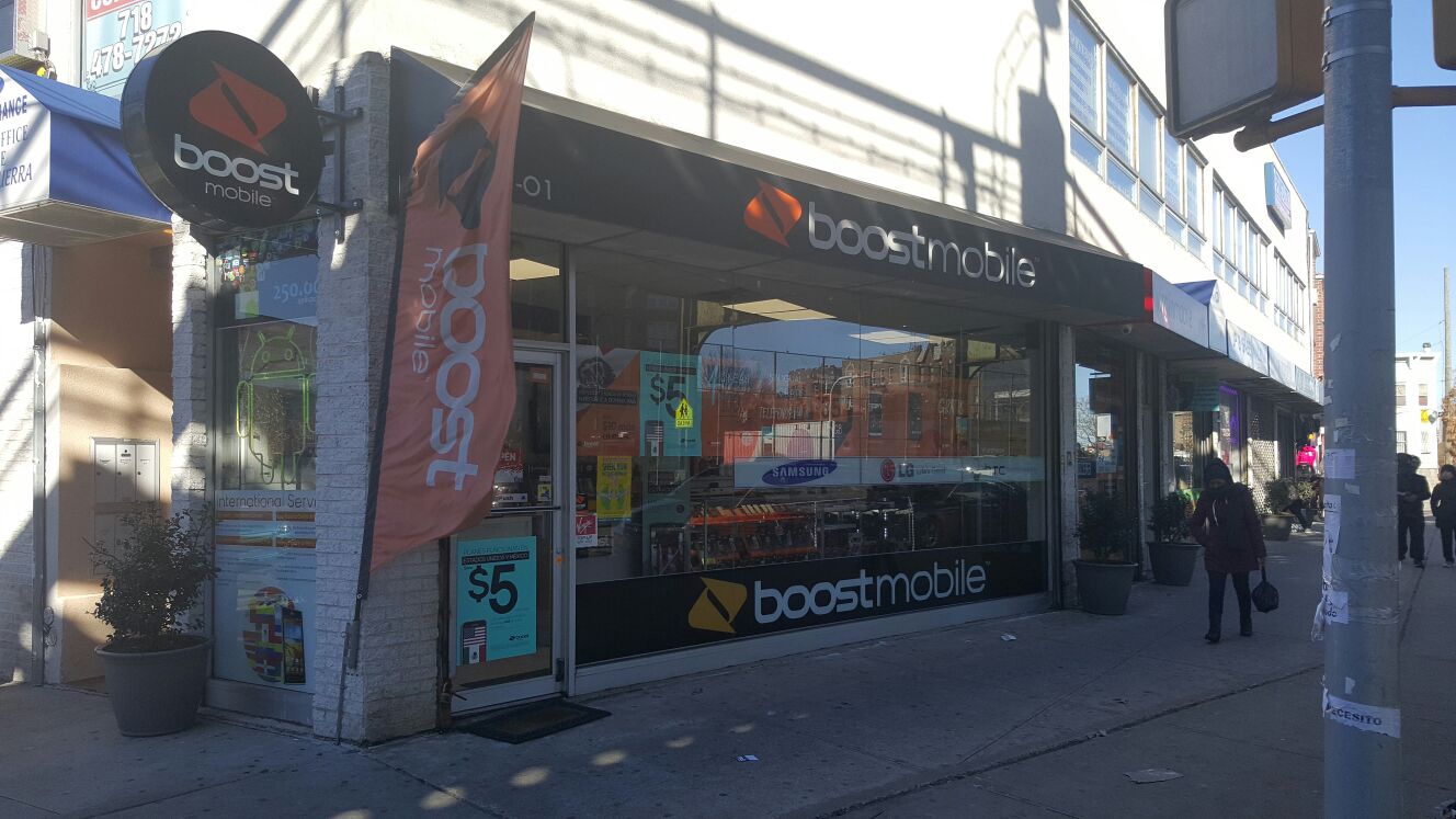 Photo of Boost Mobile (Corona Cell Phone Repair & Service Shop) in Queens City, New York, United States - 3 Picture of Point of interest, Establishment, Store