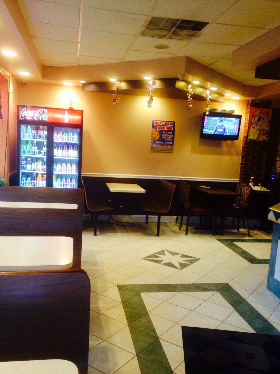 Photo of Tre Colore Pizzeria in Middletown City, New Jersey, United States - 9 Picture of Restaurant, Food, Point of interest, Establishment, Meal takeaway, Meal delivery