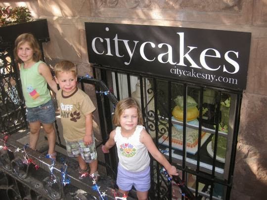 Photo of City Cakes in New York City, New York, United States - 9 Picture of Restaurant, Food, Point of interest, Establishment, Store, Bakery