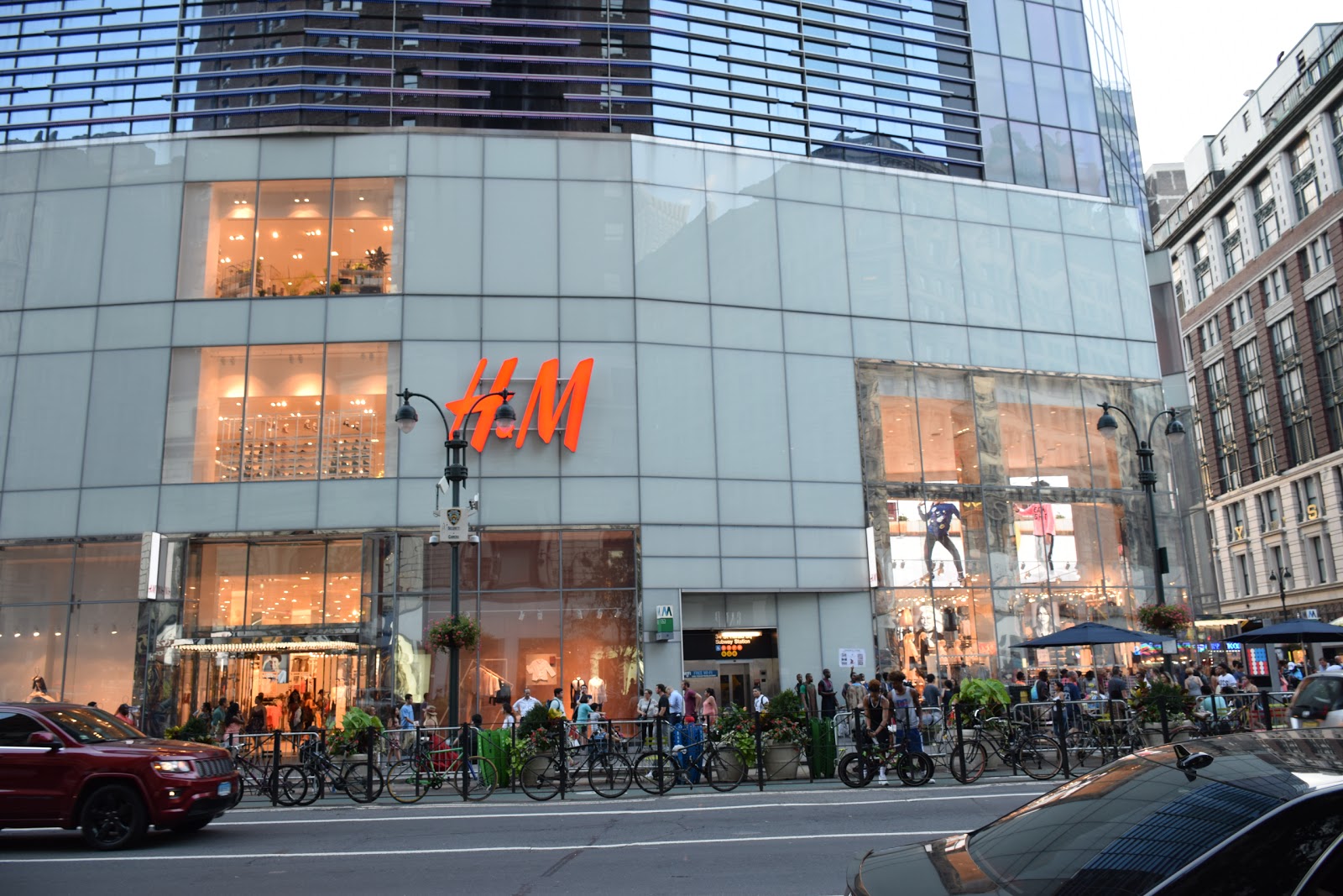 Photo of H&M in New York City, New York, United States - 5 Picture of Point of interest, Establishment, Store, Clothing store