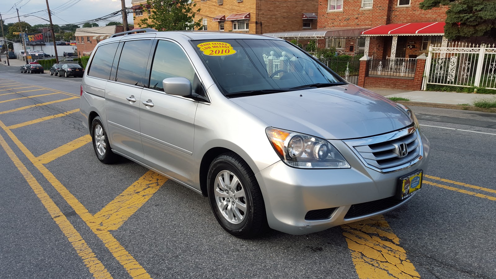 Photo of B & L Auto Sales in Bronx City, New York, United States - 6 Picture of Point of interest, Establishment, Car dealer, Store