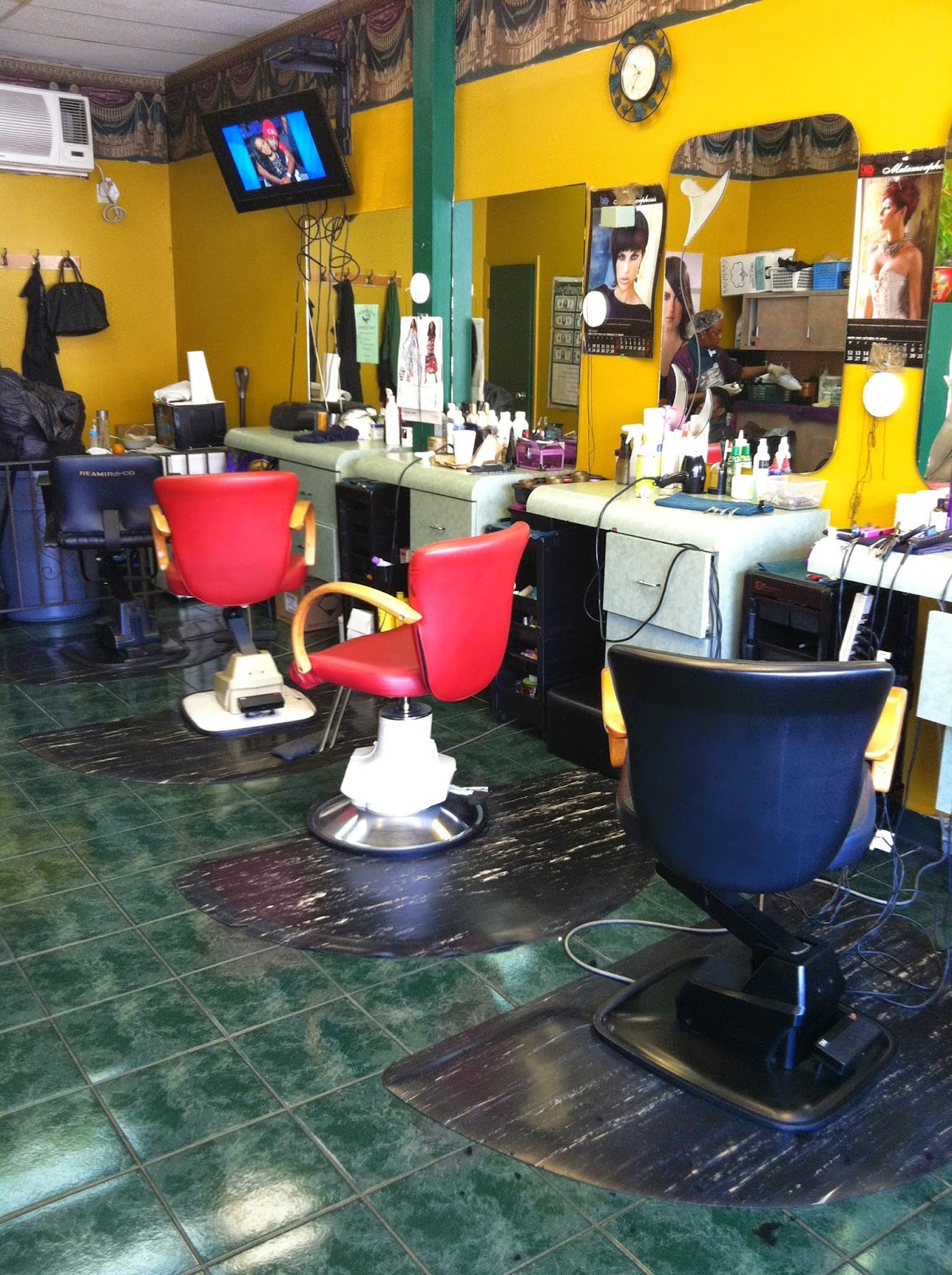 Photo of Enchantment Plus in Jamaica City, New York, United States - 2 Picture of Point of interest, Establishment, Beauty salon