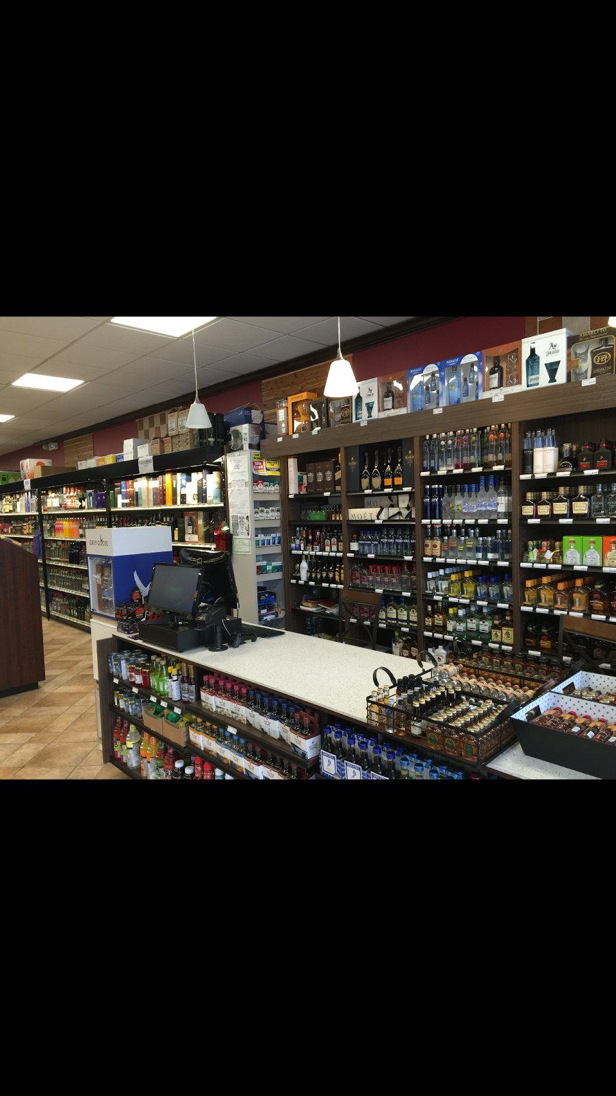 Photo of Meadow Liquors in Lyndhurst City, New Jersey, United States - 6 Picture of Point of interest, Establishment, Store, Liquor store