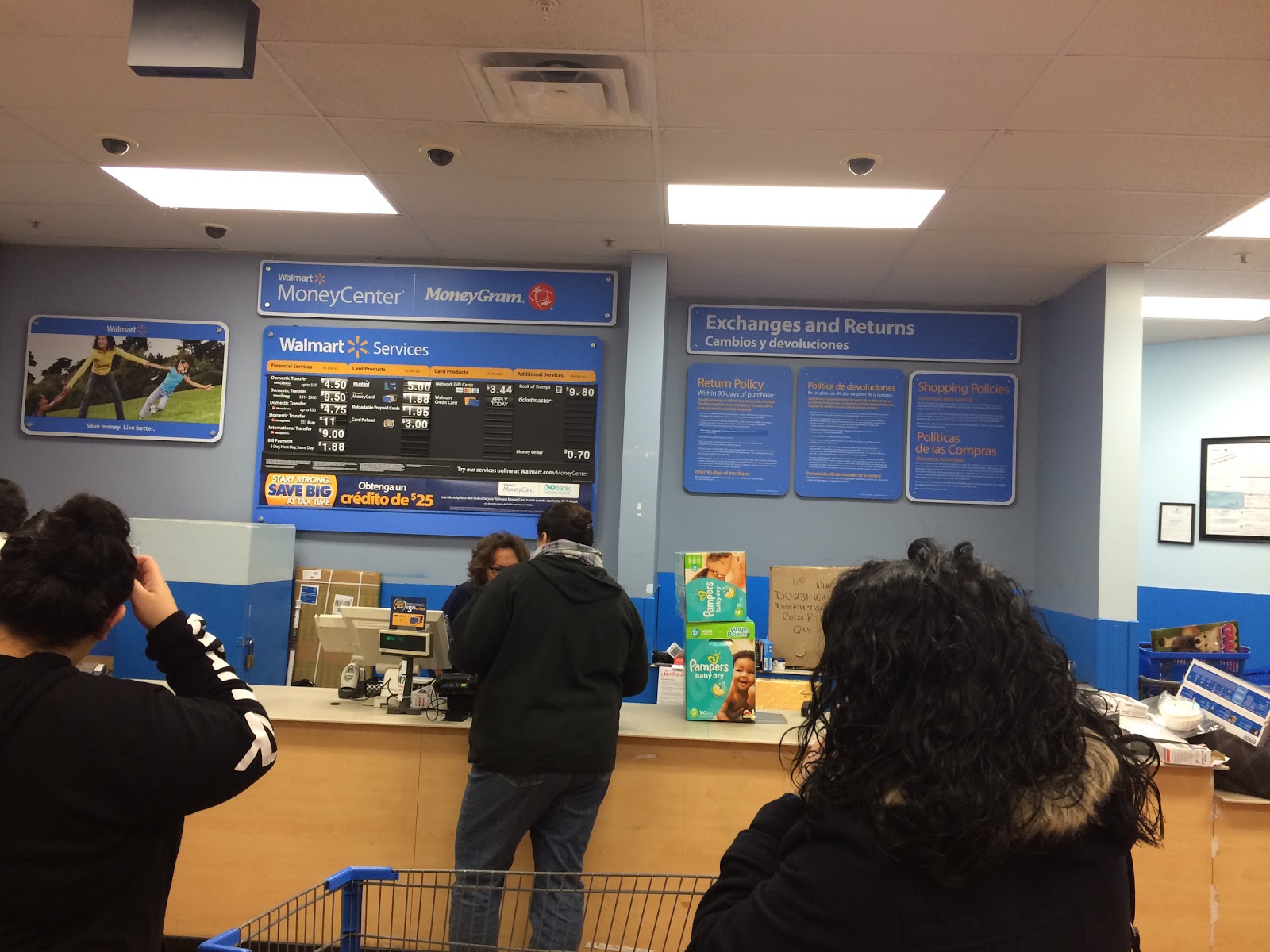 Photo of Walmart Supercenter in Secaucus City, New Jersey, United States - 2 Picture of Food, Point of interest, Establishment, Store, Grocery or supermarket, Electronics store, Department store