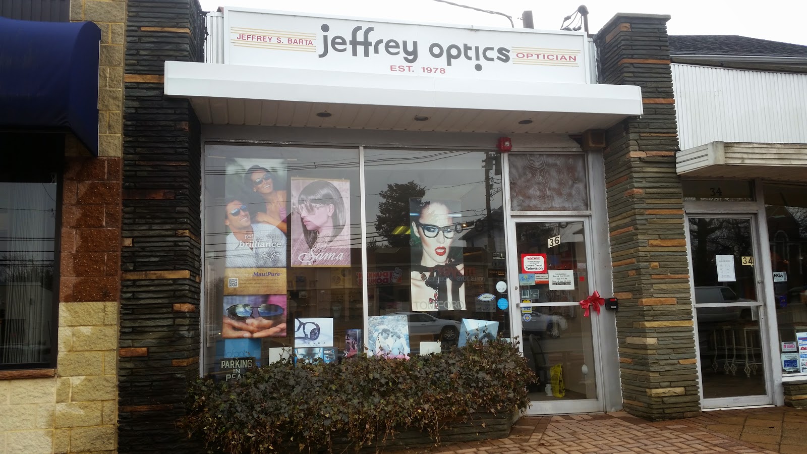 Photo of Jeffrey Optics in Livingston City, New Jersey, United States - 1 Picture of Point of interest, Establishment, Store, Health