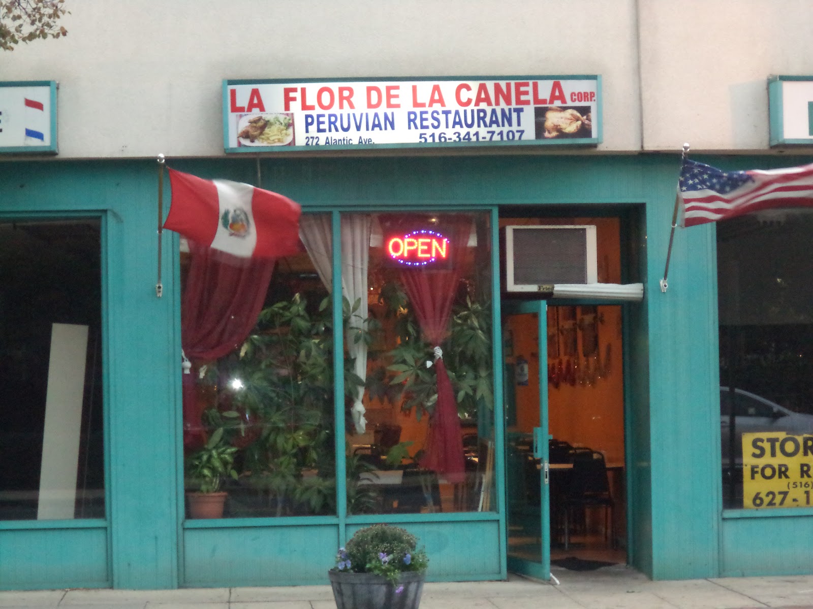 Photo of La Flor De La Canela in East Rockaway City, New York, United States - 1 Picture of Restaurant, Food, Point of interest, Establishment