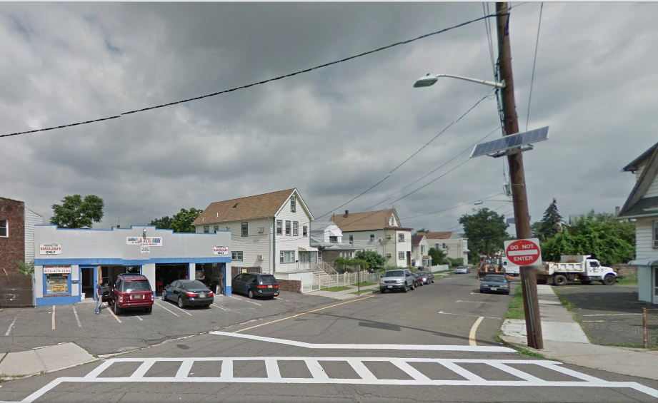 Photo of Lincoln Auto Body Inc. in Garfield City, New Jersey, United States - 1 Picture of Establishment