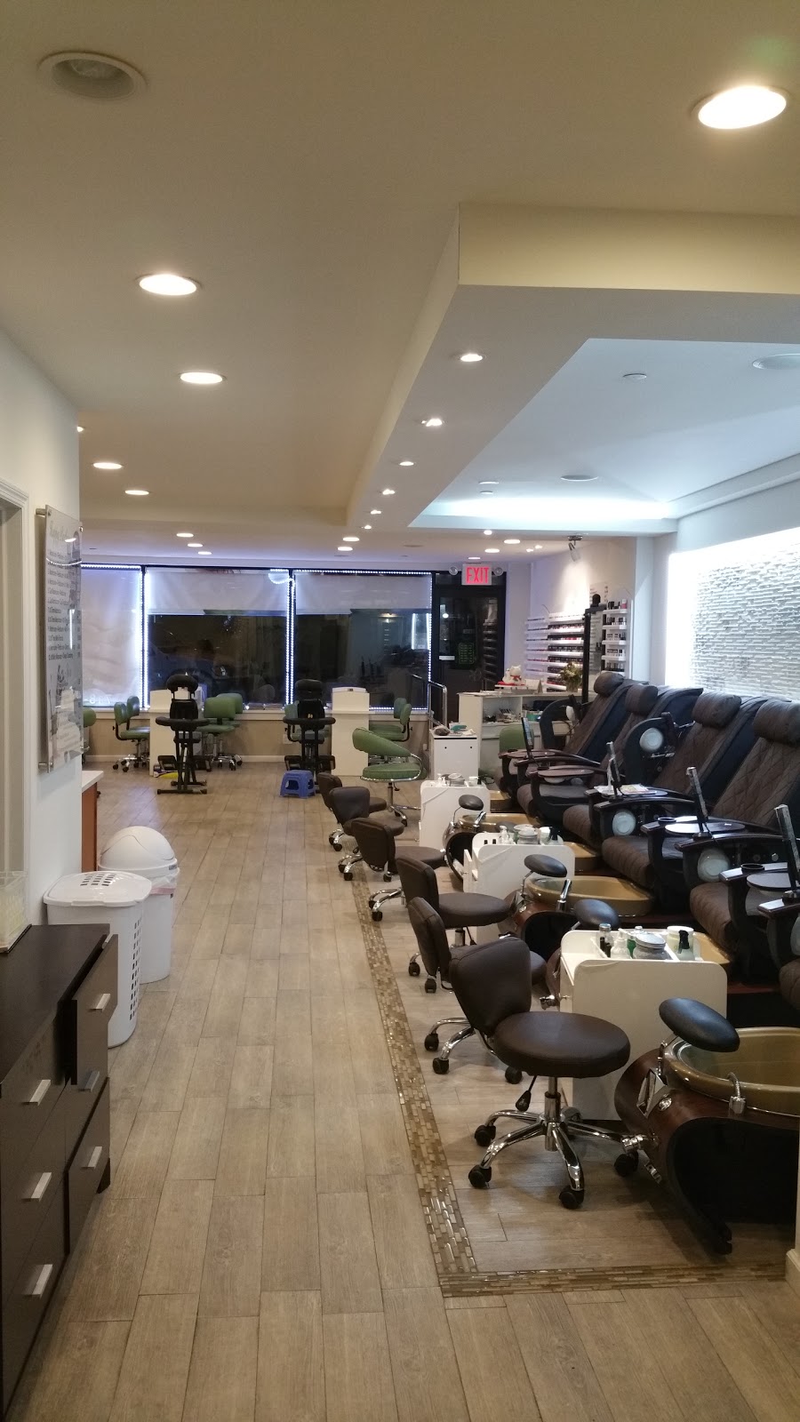 Photo of Happy Day Nail Spa in Queens City, New York, United States - 1 Picture of Point of interest, Establishment, Beauty salon, Hair care