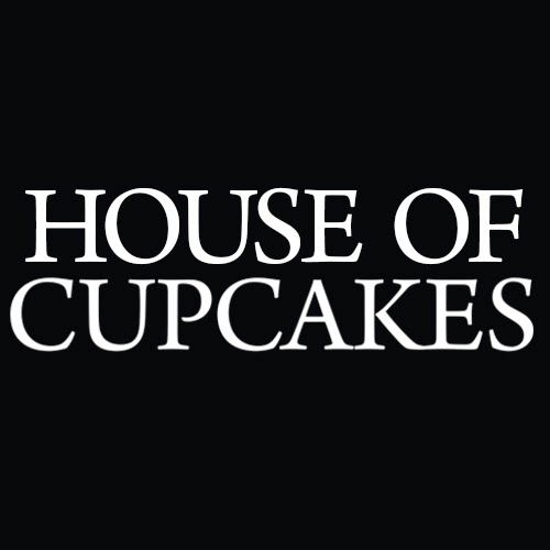 Photo of House of Cupcakes in Clifton City, New Jersey, United States - 2 Picture of Restaurant, Food, Point of interest, Establishment, Store, Cafe, Bakery