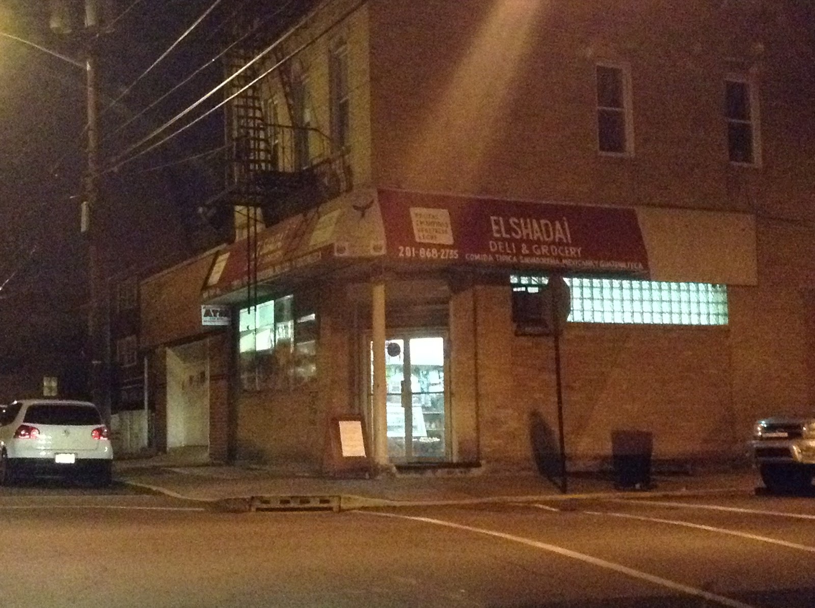 Photo of El Shadai Deli & Grocery in Guttenberg City, New Jersey, United States - 1 Picture of Food, Point of interest, Establishment, Store