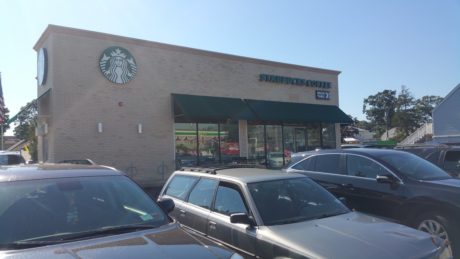 Photo of Starbucks in Oceanside City, New York, United States - 2 Picture of Food, Point of interest, Establishment, Store, Cafe