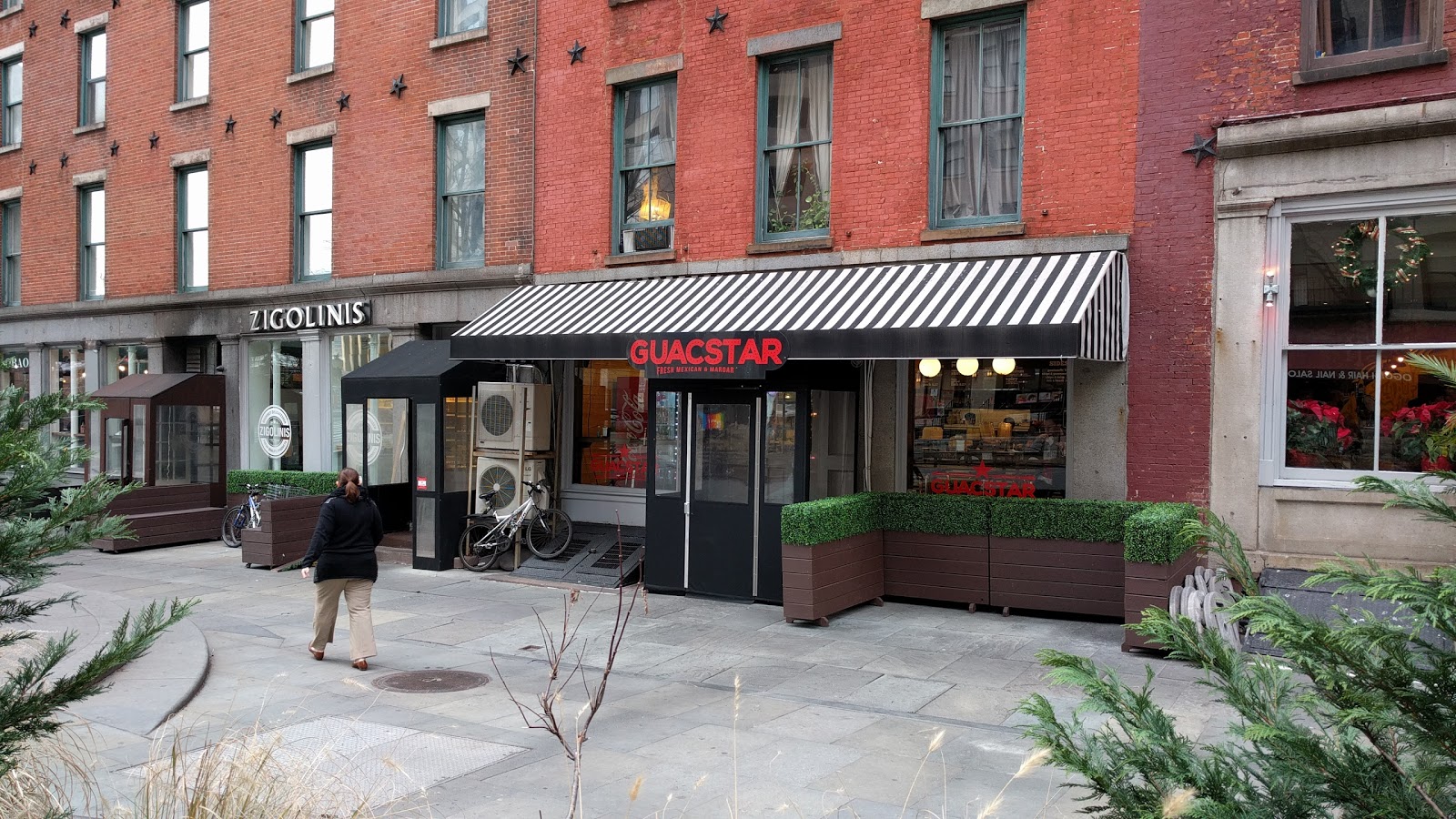 Photo of Guac Star in New York City, New York, United States - 1 Picture of Restaurant, Food, Point of interest, Establishment