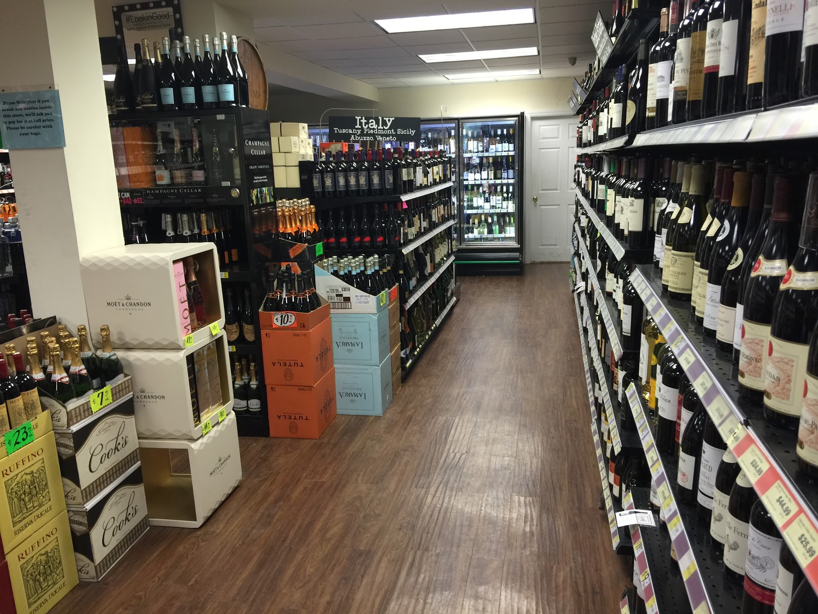 Photo of Hamilton Discount Wine & Liquour in New York City, New York, United States - 4 Picture of Food, Point of interest, Establishment, Store, Liquor store