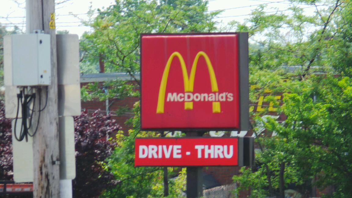 Photo of McDonald's in Staten Island City, New York, United States - 2 Picture of Restaurant, Food, Point of interest, Establishment