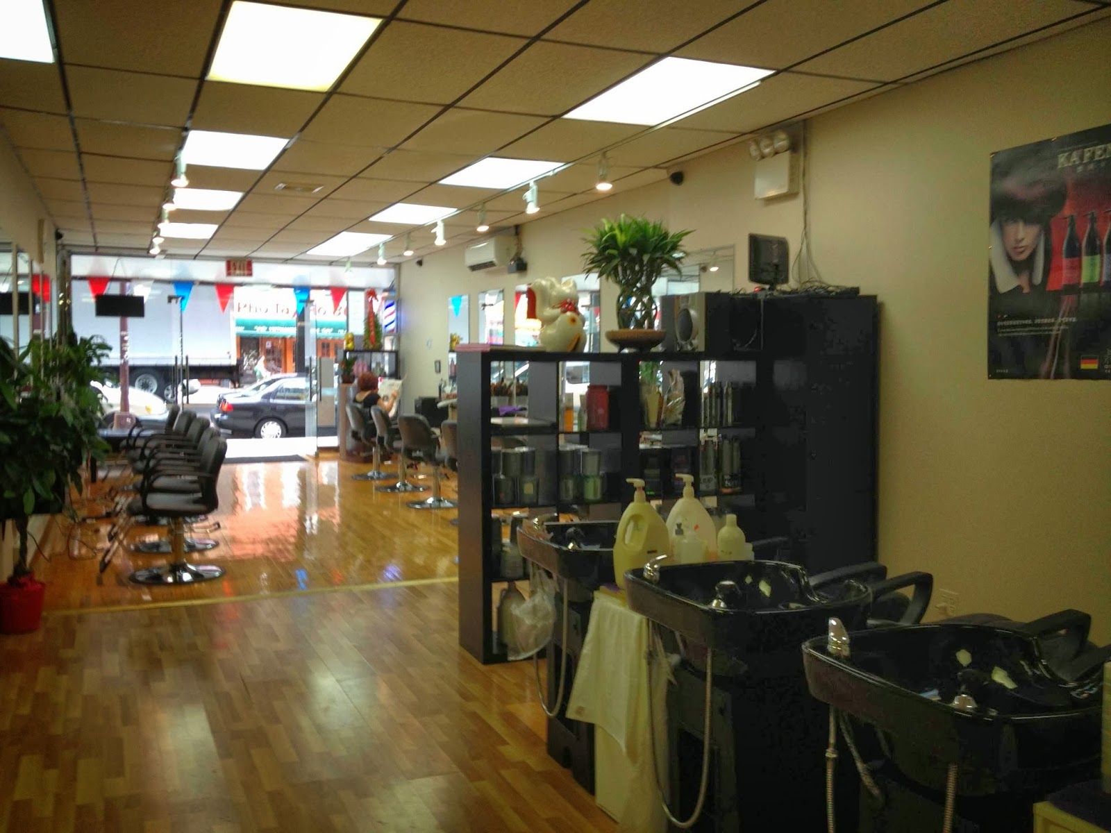 Photo of Light Hair Salon in Kings County City, New York, United States - 2 Picture of Point of interest, Establishment, Health, Beauty salon, Hair care