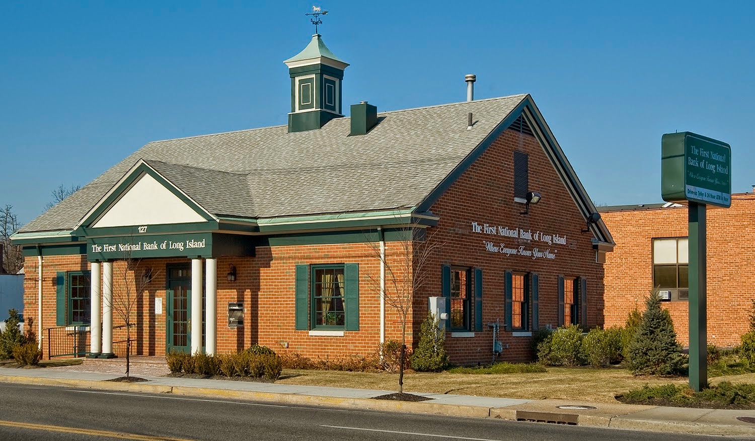 Photo of The First National Bank of Long Island in Valley Stream City, New York, United States - 1 Picture of Point of interest, Establishment, Finance, Atm, Bank