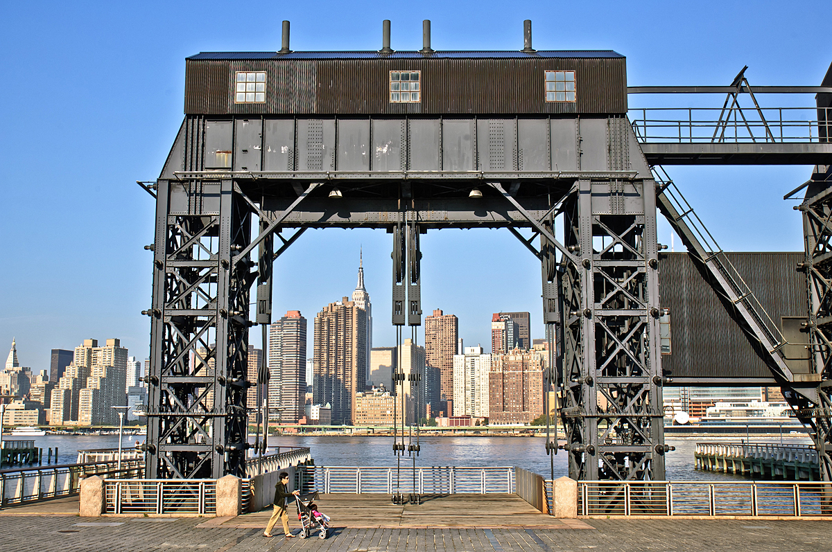 Photo of Gantry Plaza State Park in Long Island City, New York, United States - 8 Picture of Point of interest, Establishment, Park