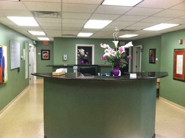 Photo of MD Care Urgent Care Center in Elizabeth City, New Jersey, United States - 2 Picture of Point of interest, Establishment, Health, Hospital, Doctor