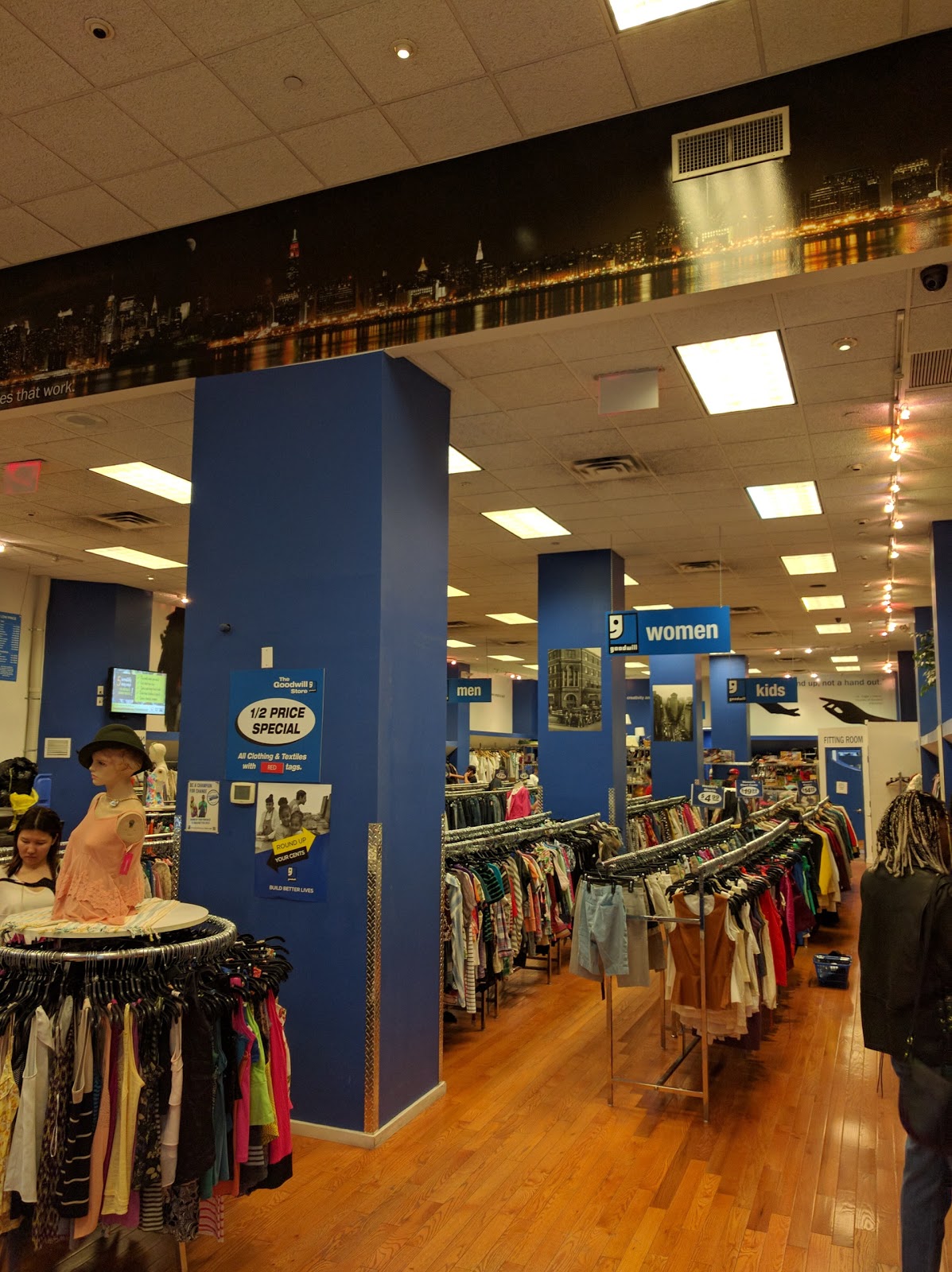 Photo of Goodwill Industries Store & Donation Center in New York City, New York, United States - 4 Picture of Point of interest, Establishment, Store, Clothing store