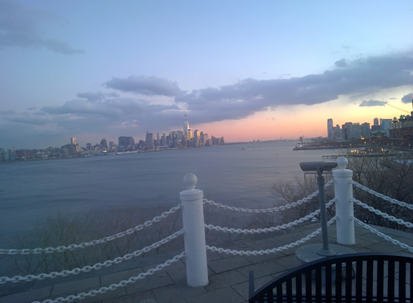 Photo of Castle Point Lookout in Hoboken City, New Jersey, United States - 9 Picture of Point of interest, Establishment, Park