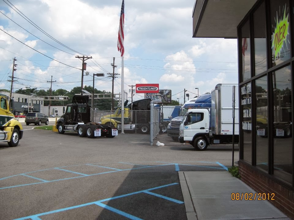 Photo of North Jersey Truck Center - Sales Center in Elmwood Park City, New Jersey, United States - 3 Picture of Point of interest, Establishment, Store