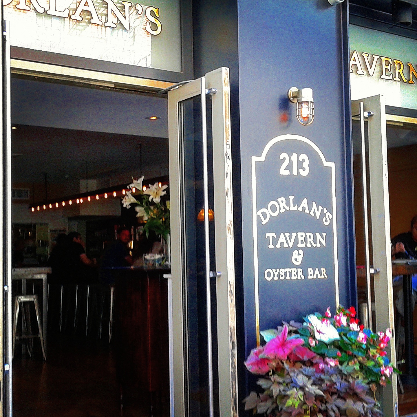 Photo of Dorlan's Tavern & Oyster Bar in New York City, New York, United States - 7 Picture of Restaurant, Food, Point of interest, Establishment