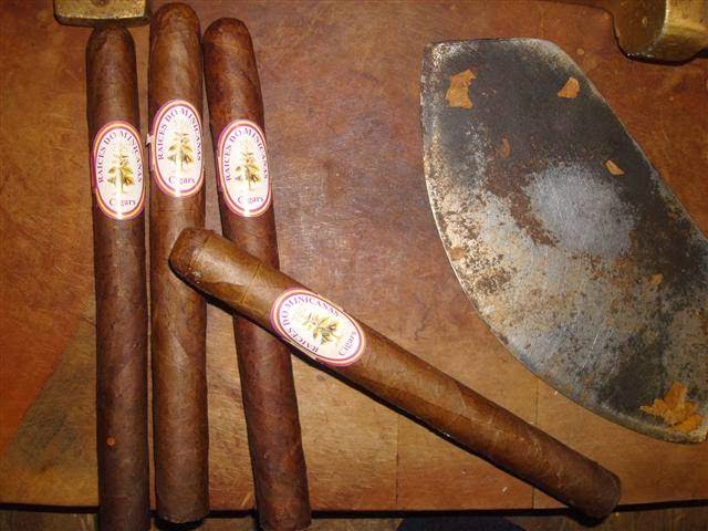 Photo of Raices Dominicana Cigar in New York City, New York, United States - 3 Picture of Point of interest, Establishment, Store