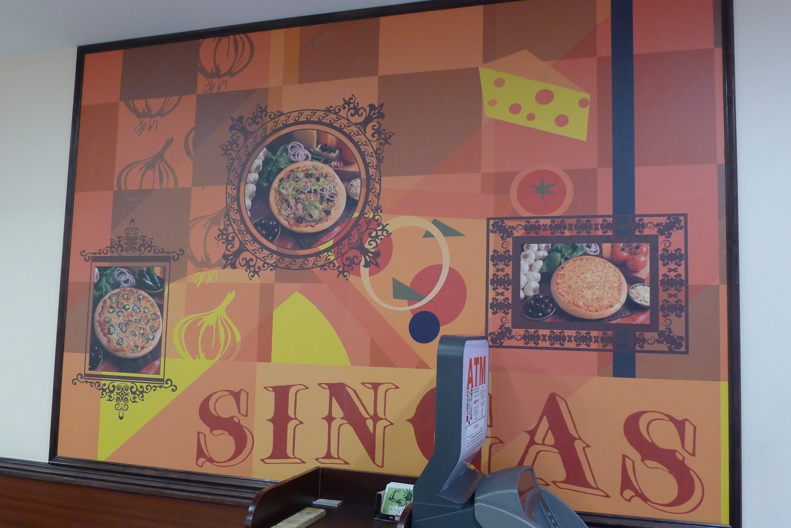 Photo of Singas Famous Pizza & Grill in Kings County City, New York, United States - 8 Picture of Restaurant, Food, Point of interest, Establishment, Meal takeaway, Meal delivery