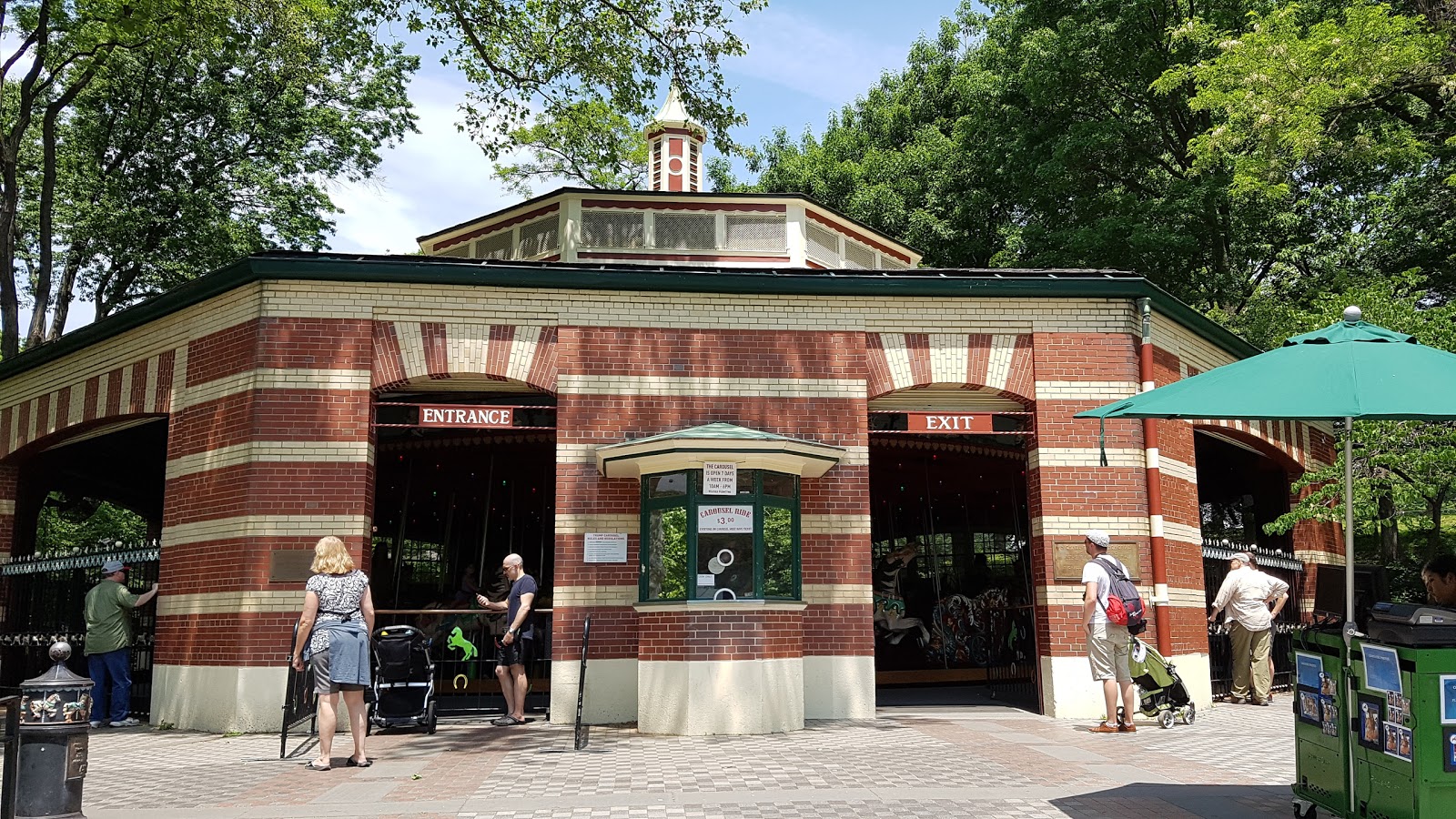 Photo of Central Park Carousel in New York City, New York, United States - 1 Picture of Point of interest, Establishment, Amusement park