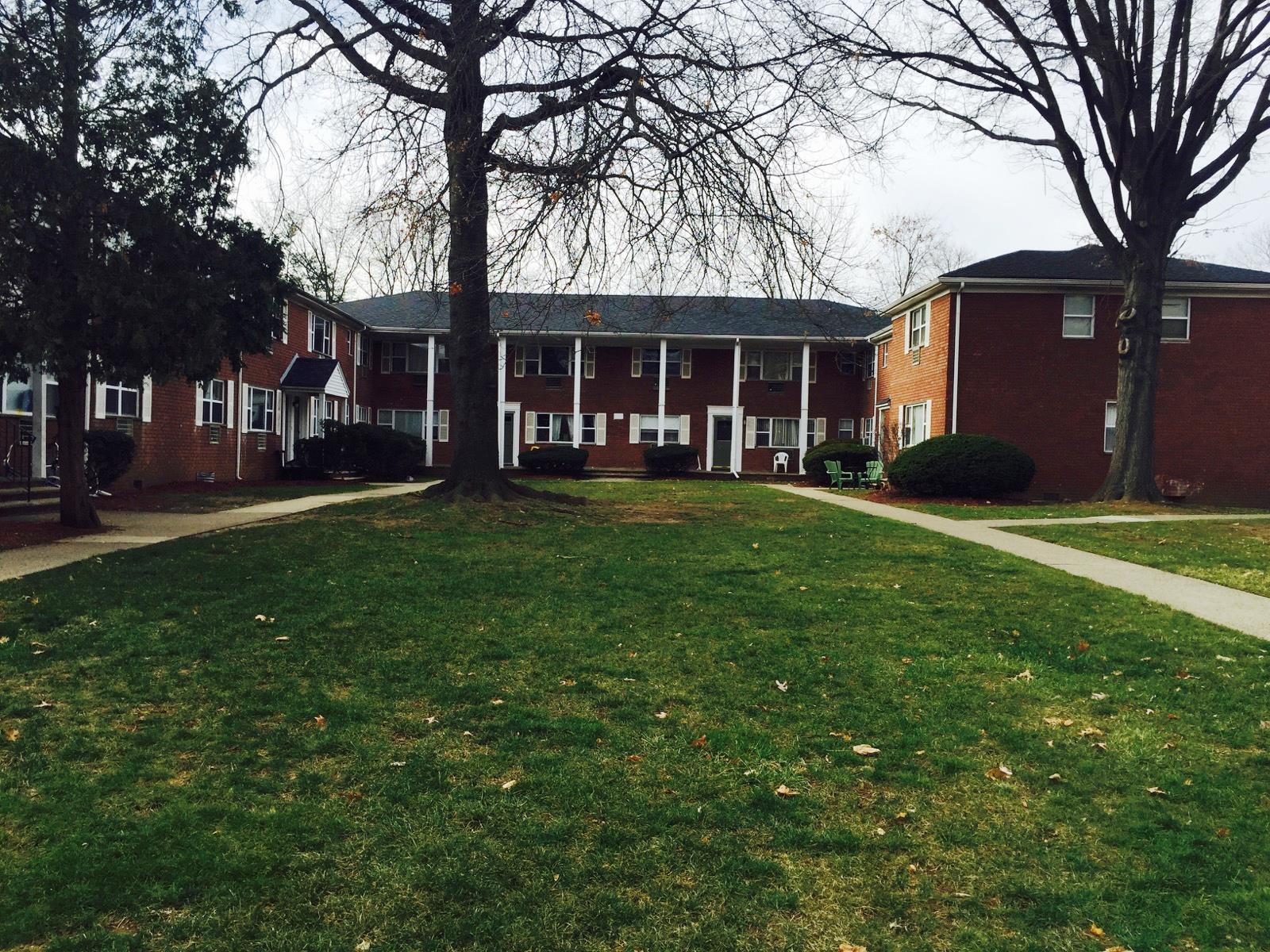 Photo of King's Arms Apartments in Wayne City, New Jersey, United States - 1 Picture of Point of interest, Establishment