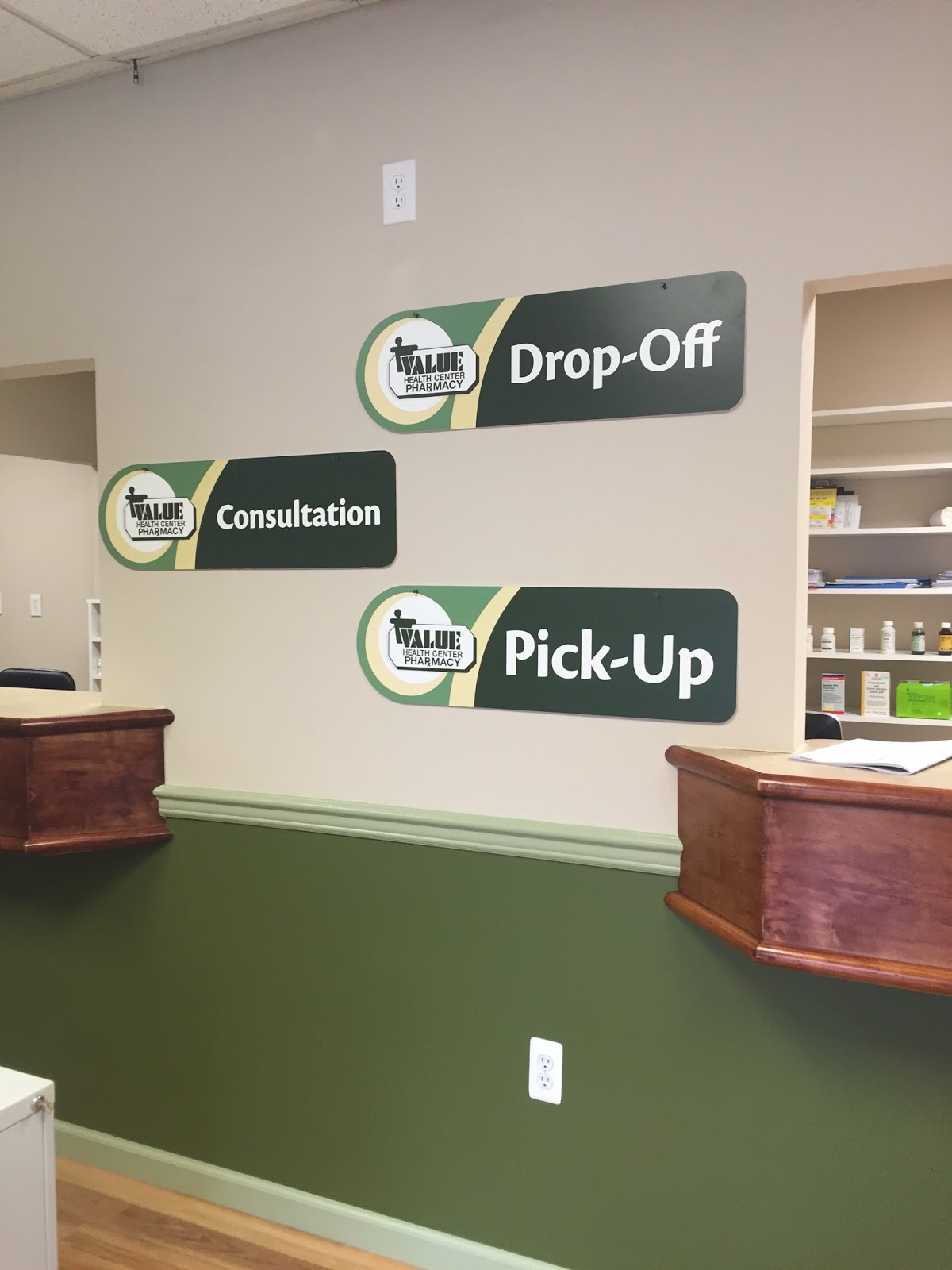 Photo of Golden Healthcare Pharmacy Llc in Garfield City, New Jersey, United States - 5 Picture of Point of interest, Establishment, Store, Health, Pharmacy