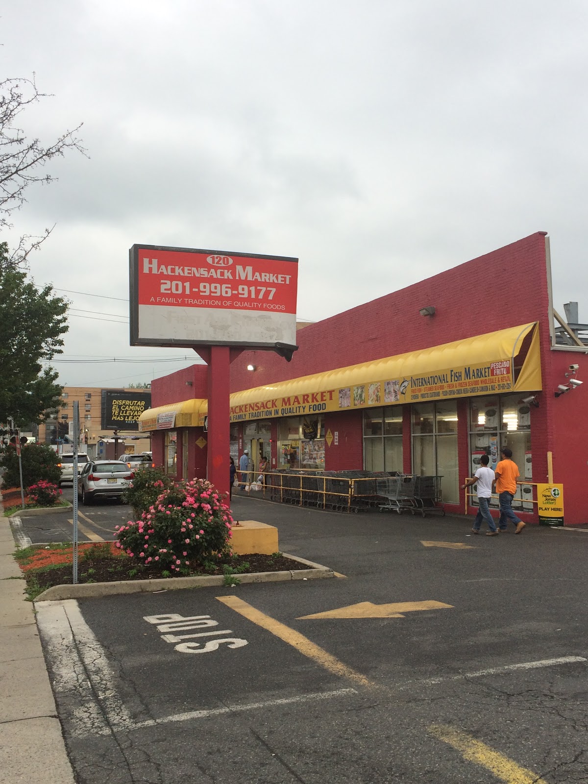 Photo of Hackensack Market in Hackensack City, New Jersey, United States - 1 Picture of Food, Point of interest, Establishment, Store, Grocery or supermarket