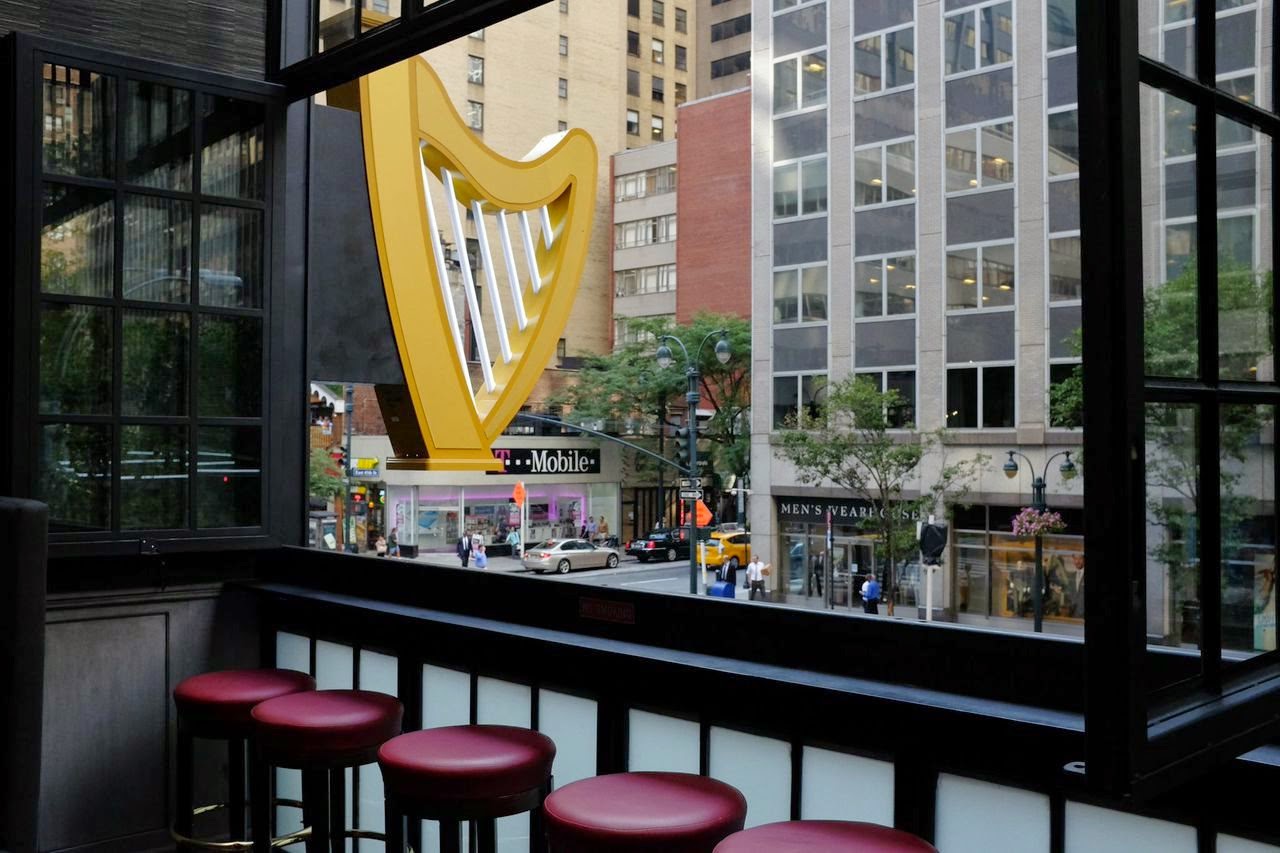 Photo of The Harp Raw Bar & Grill in New York City, New York, United States - 3 Picture of Restaurant, Food, Point of interest, Establishment