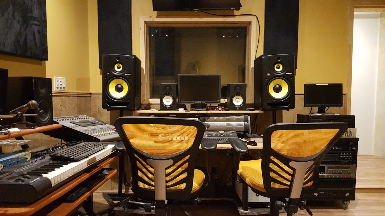 Photo of 906 Music Recording Studio in New York City, New York, United States - 6 Picture of Point of interest, Establishment