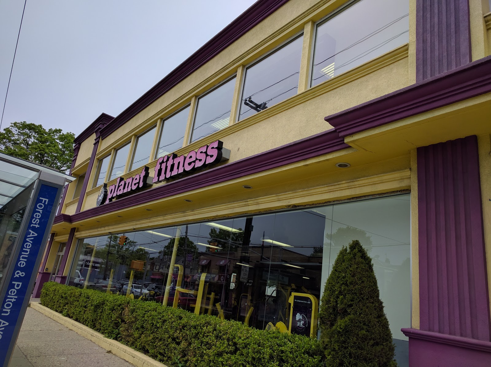 Photo of Planet Fitness - Staten Island Forest, NY in Richmond City, New York, United States - 1 Picture of Point of interest, Establishment, Health, Gym