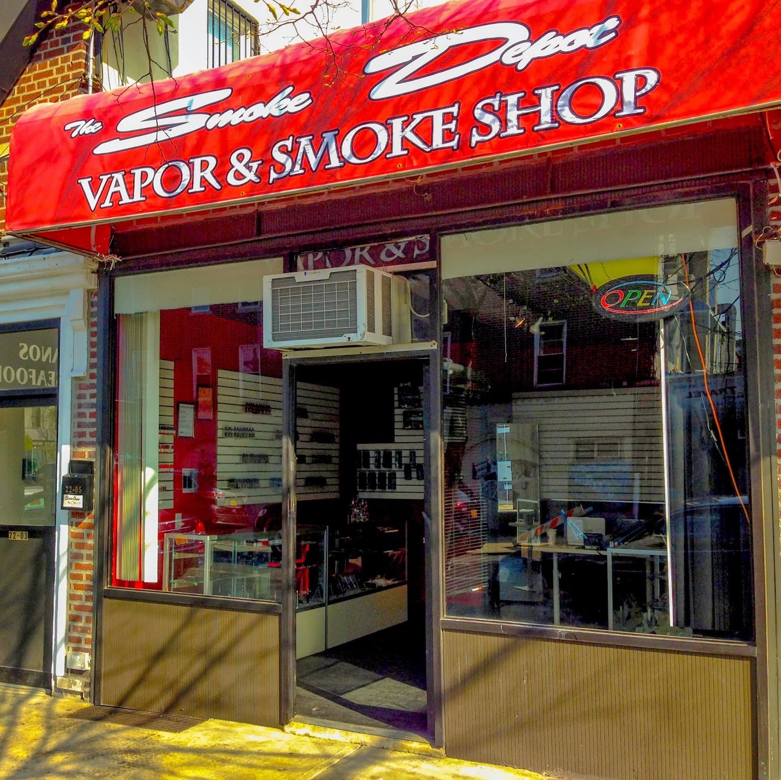Photo of Smoke Depot in Queens City, New York, United States - 1 Picture of Point of interest, Establishment, Store