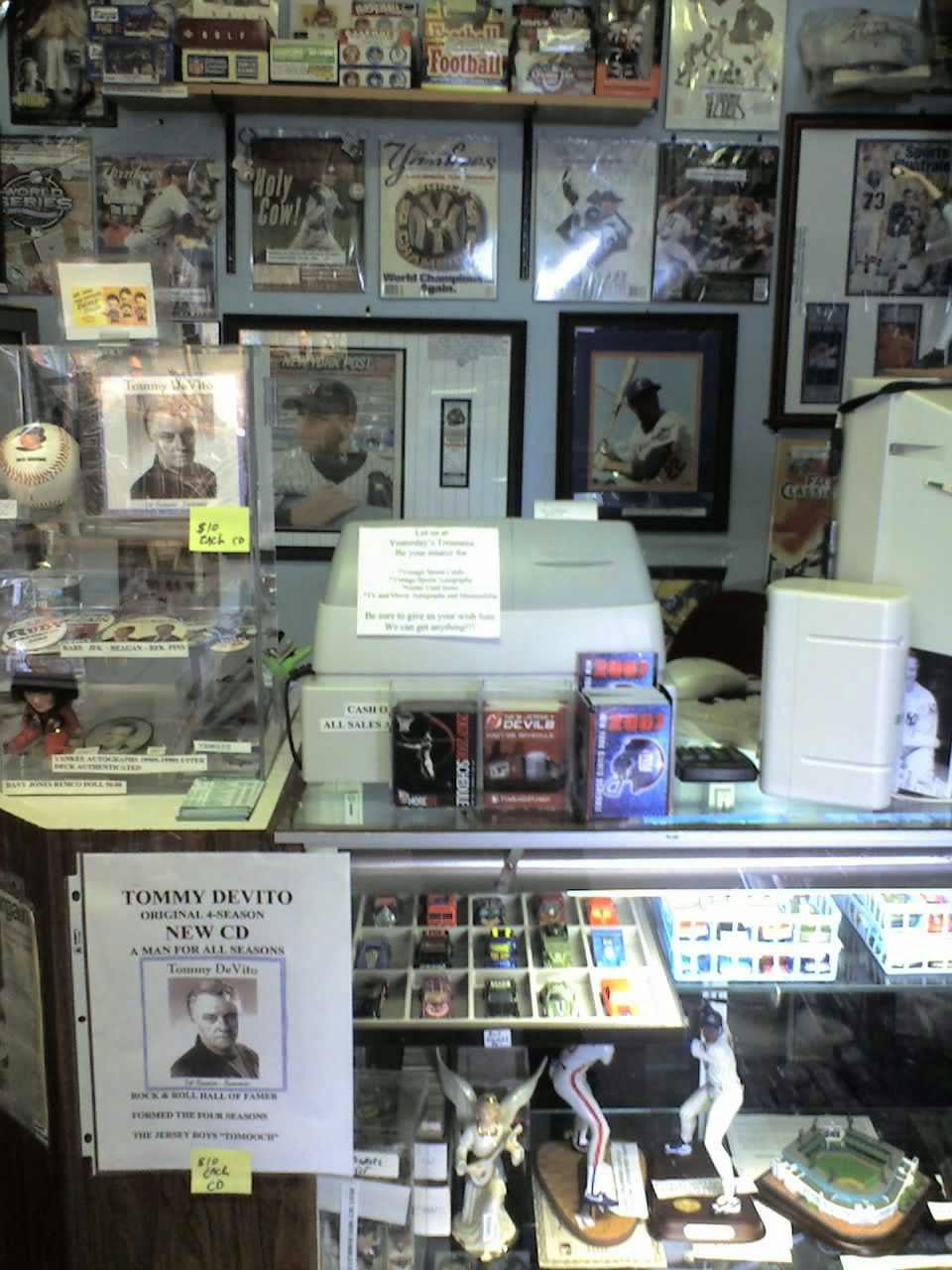 Photo of Yesterdays treasures in Union City, New Jersey, United States - 9 Picture of Point of interest, Establishment, Store