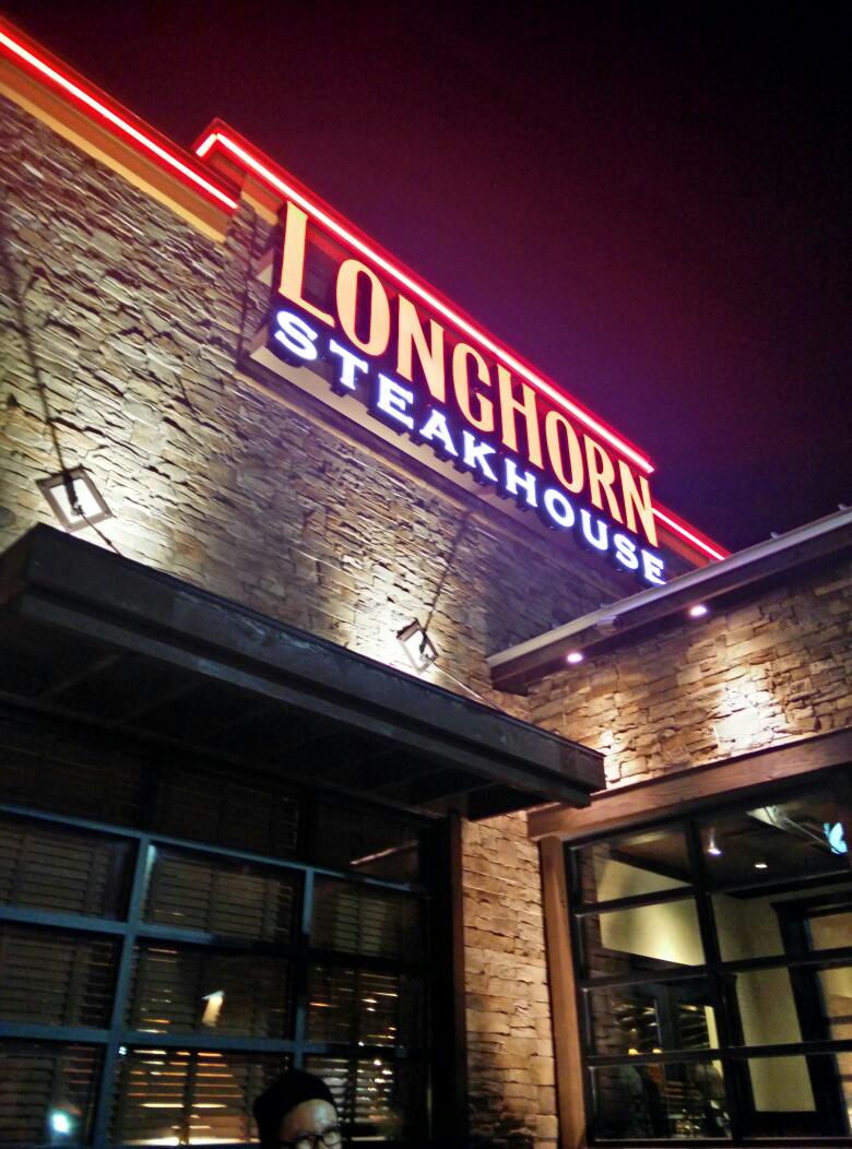 Photo of LongHorn Steakhouse in Queens City, New York, United States - 10 Picture of Restaurant, Food, Point of interest, Establishment