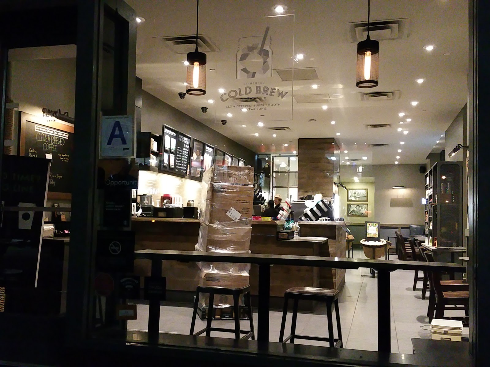 Photo of Starbucks in New York City, New York, United States - 1 Picture of Food, Point of interest, Establishment, Store, Cafe