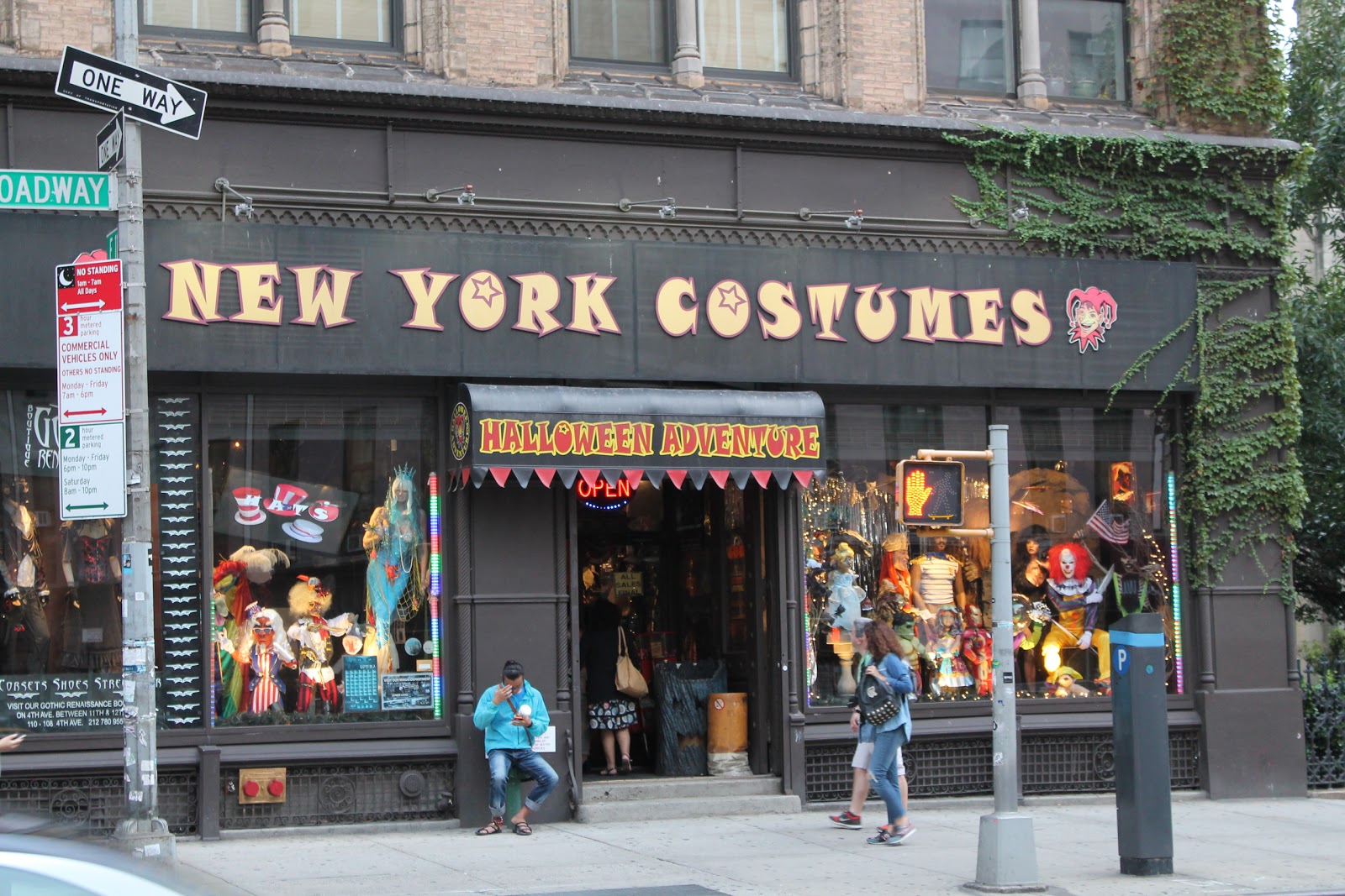 Photo of New York Costumes in New York City, New York, United States - 7 Picture of Point of interest, Establishment, Store, Clothing store