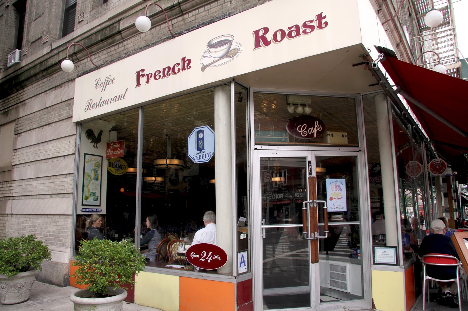 Photo of French Roast in New York City, New York, United States - 9 Picture of Restaurant, Food, Point of interest, Establishment, Store, Cafe, Bar