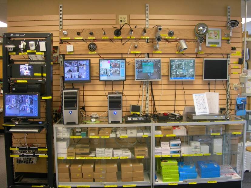 Photo of Safenet Computer in Ridgefield City, New Jersey, United States - 3 Picture of Point of interest, Establishment, Store, Electronics store