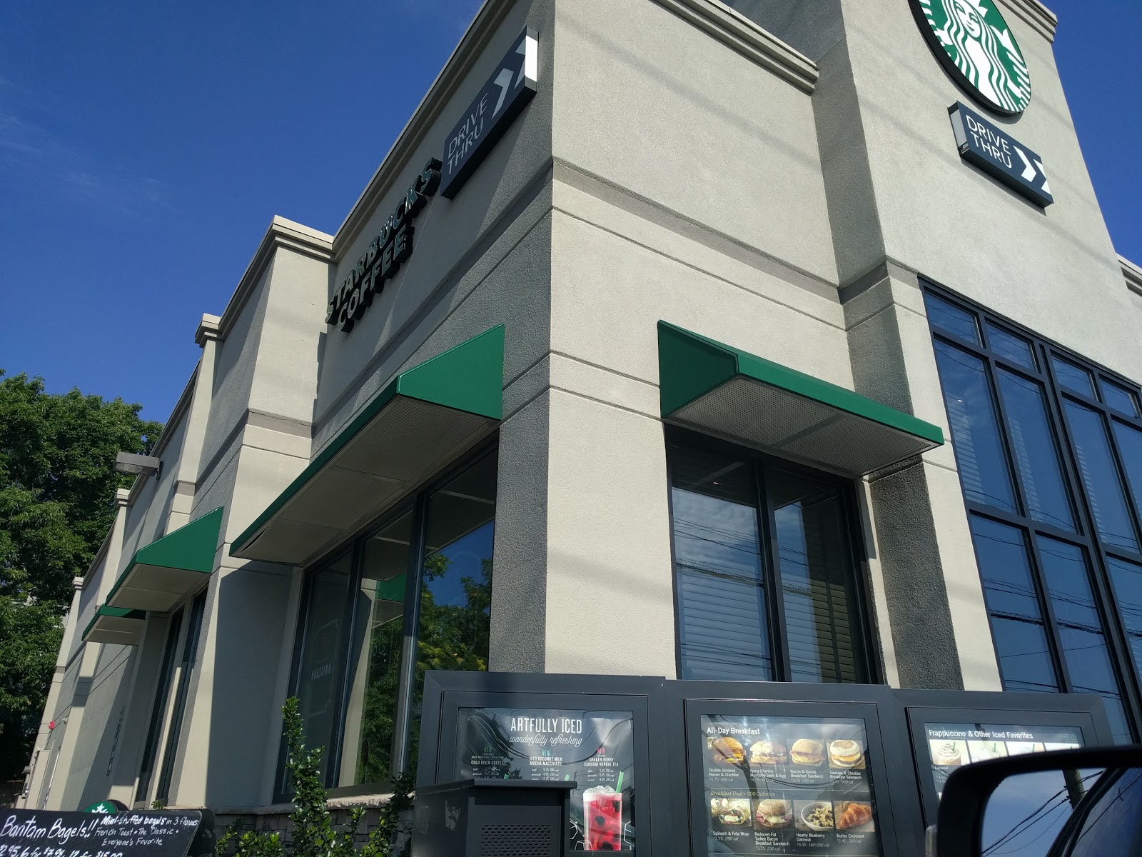 Photo of Starbucks in Rutherford City, New Jersey, United States - 1 Picture of Food, Point of interest, Establishment, Store, Cafe