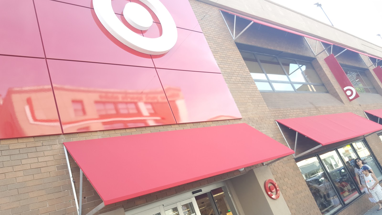 Photo of Target in New York City, New York, United States - 4 Picture of Point of interest, Establishment, Store, Home goods store, Clothing store, Electronics store, Furniture store, Department store