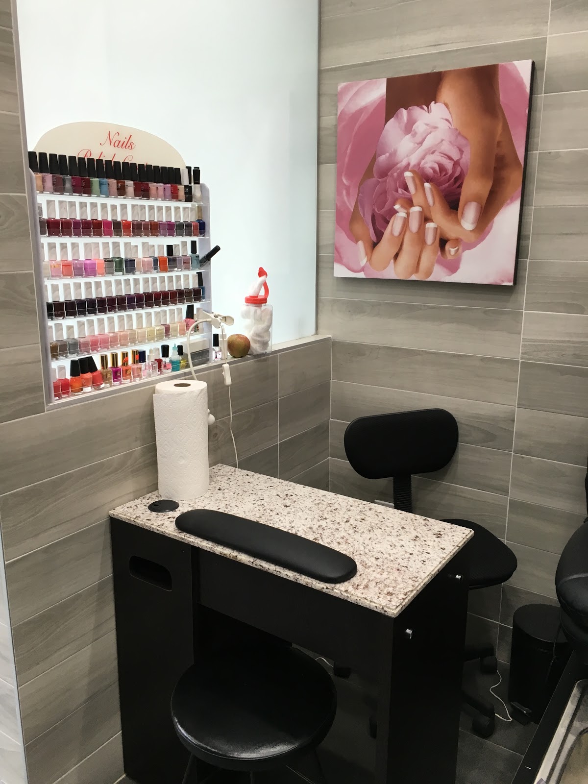 Photo of Cortelyou Style Beauty & Hair Salon in Kings County City, New York, United States - 8 Picture of Point of interest, Establishment, Health, Beauty salon, Hair care