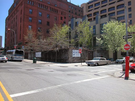 Photo of Ferry Market in Brooklyn City, New York, United States - 2 Picture of Restaurant, Food, Point of interest, Establishment, Meal takeaway