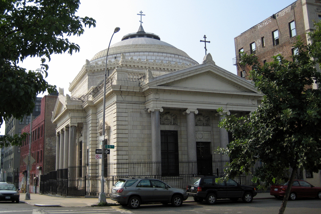 Photo of Holy Trinity Church of Ukrainian Autocephalic Orthodox Church in Exile in Kings County City, New York, United States - 1 Picture of Point of interest, Establishment, Church, Place of worship