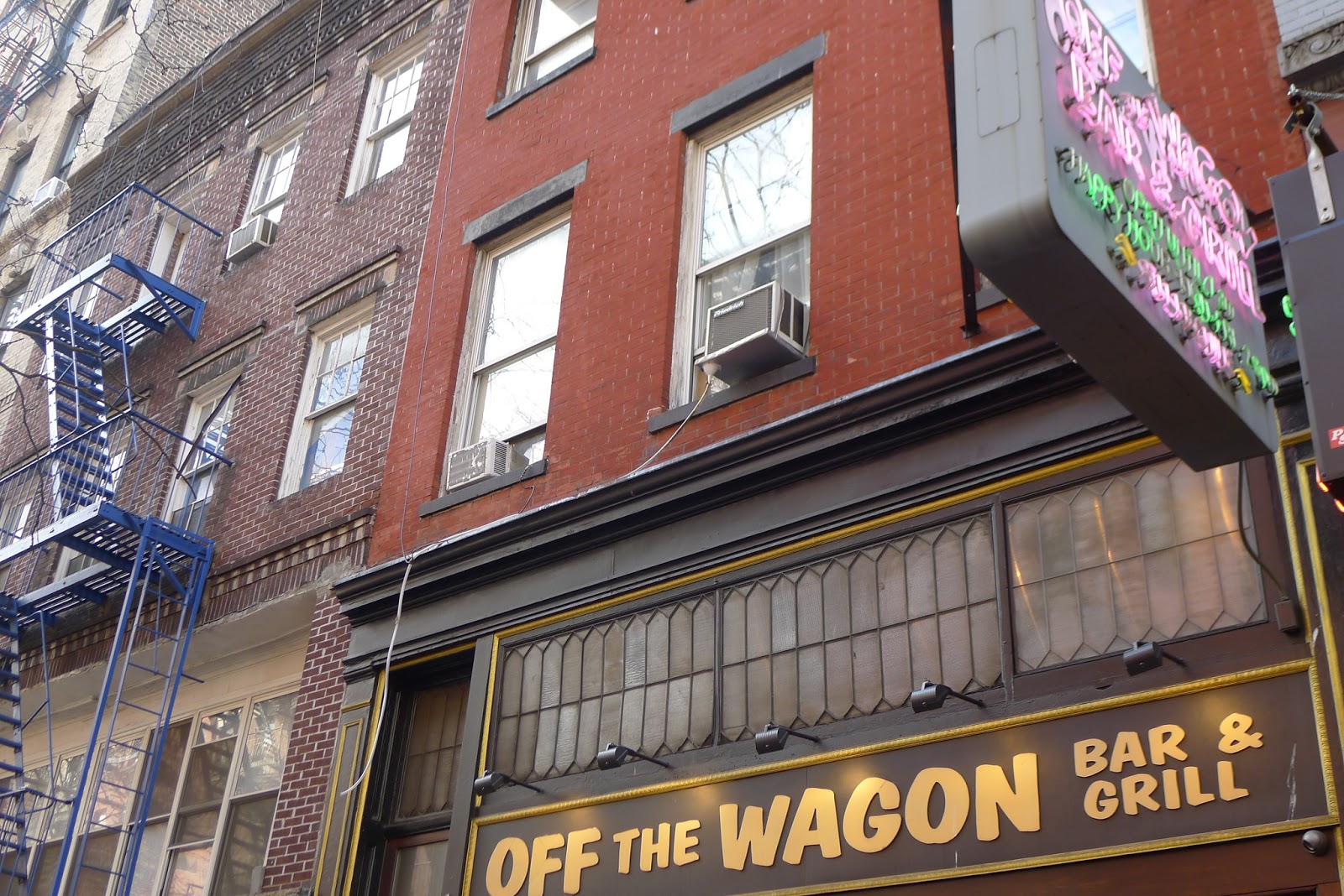 Photo of Off the Wagon in New York City, New York, United States - 2 Picture of Restaurant, Food, Point of interest, Establishment, Bar